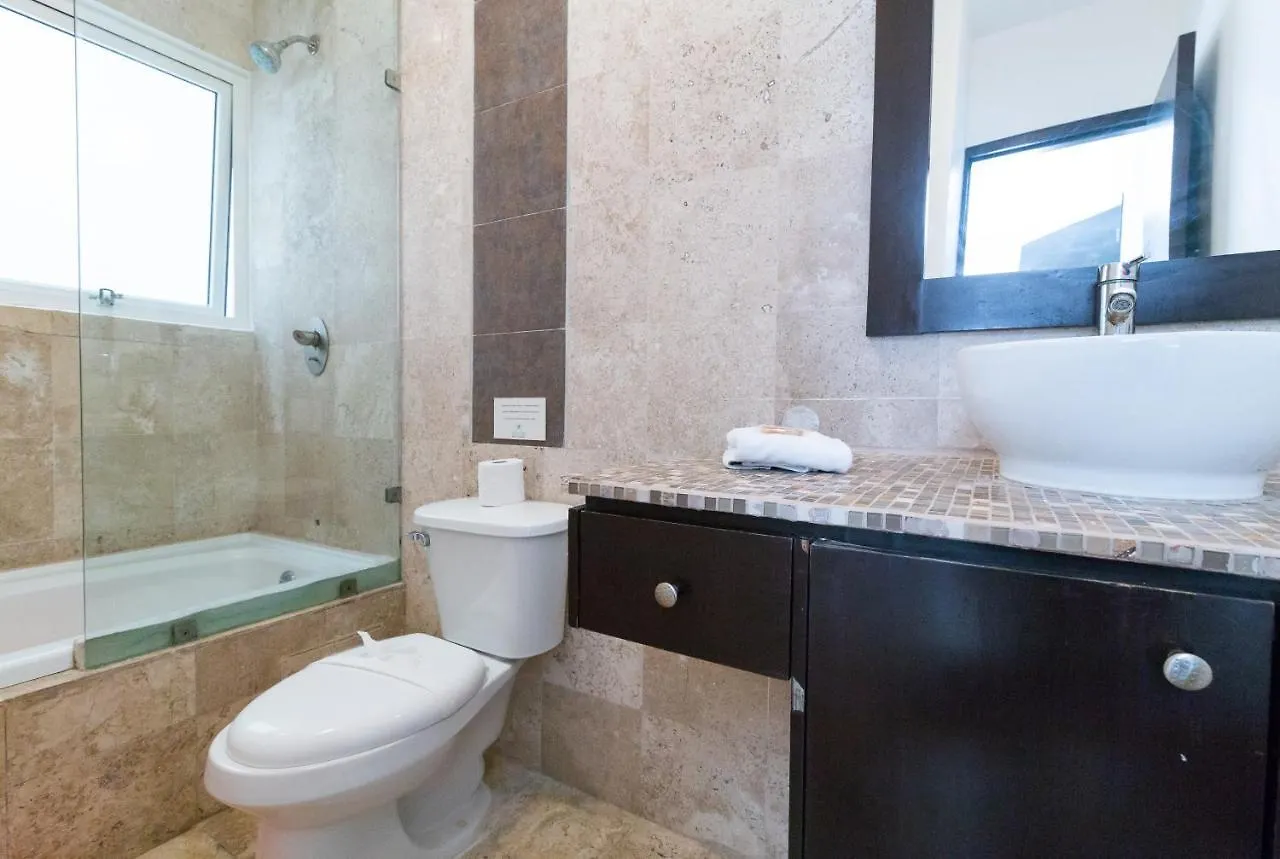Mamitas Village 202A (Adults Only) 0*, Playa del Carmen